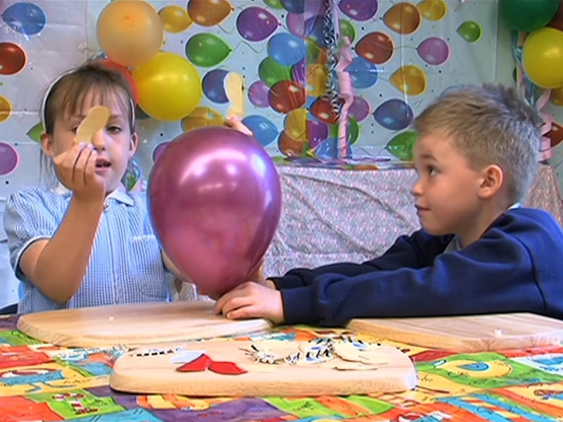 "Balŵns" thumbnail